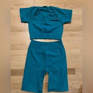 Amazon Teal Activewear Set